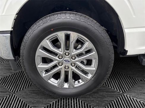 New 2025 Ford F150 Lariat w/ Equipment Group 501A Mid image 14