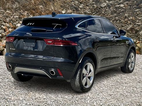 Used 2022 Jaguar E-PACE SE image 2