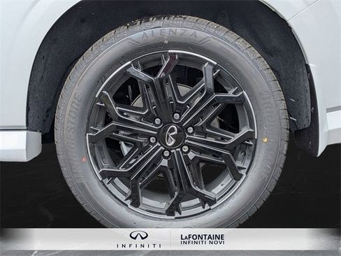 New 2026 INFINITI QX80 4WD image 35