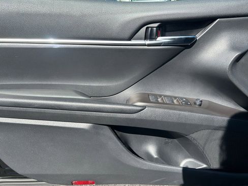 Used 2024 Toyota Camry SE AWD/4WD image 22