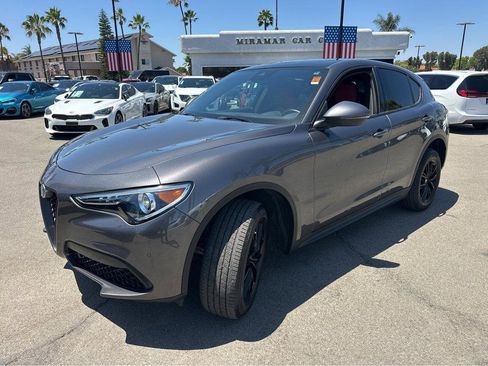 Used 2023 Alfa Romeo Stelvio Sprint RWD image 11