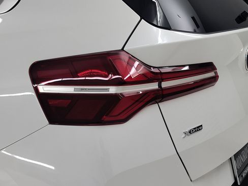 Used 2026 BMW X3 xDrive30 w/ Convenience Package image 8