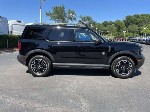 Used 2025 Ford Bronco Sport Outer Banks w/ Outer Banks Tech Package+ AWD/4WD image 38