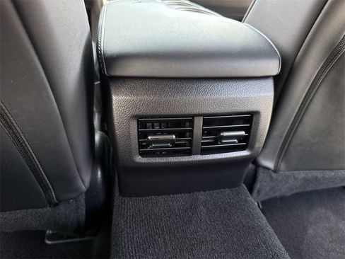 Used 2016 Lexus IS 200t w/ F Sport Package image 38