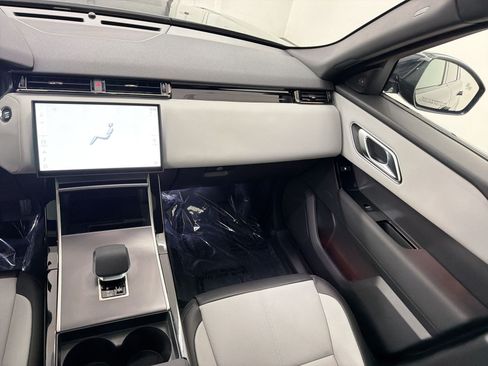 New 2026 Land Rover Range Rover Velar S AWD/4WD image 28