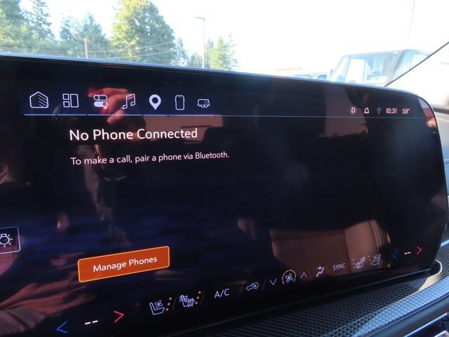 Certified 2025 Chevrolet Traverse High Country w/ LPO, Floor Liner Package AWD/4WD image 33