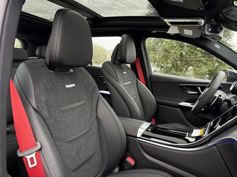 New 2026 Mercedes-Benz GLC 43 AMG 4MATIC image 18