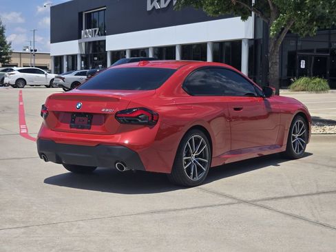 Used 2024 BMW 230i Coupe w/ Premium Package RWD image 4