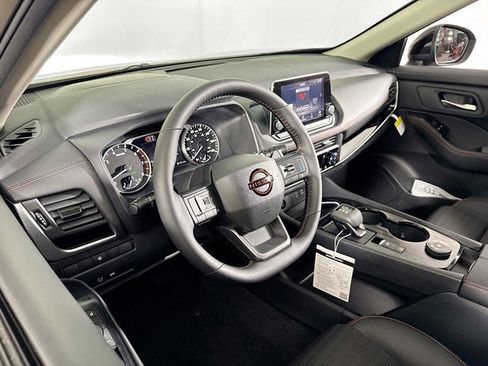 New 2026 Nissan Rogue SV image 9