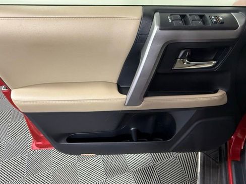 Used 2020 Toyota 4Runner SR5 Premium w/ Moonroof Package image 16