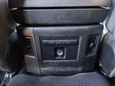 Used 2021 RAM 1500 Classic Warlock image 13