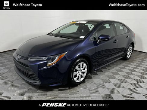 Certified 2024 Toyota Corolla LE FWD image 1