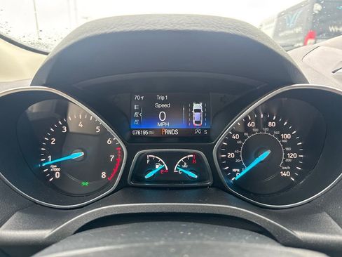 Used 2018 Ford Escape SEL w/ Ford Safe & Smart Package AWD/4WD image 12