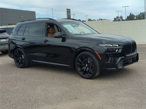 New 2026 BMW X7 xDrive40i w/ M Sport Package image 3