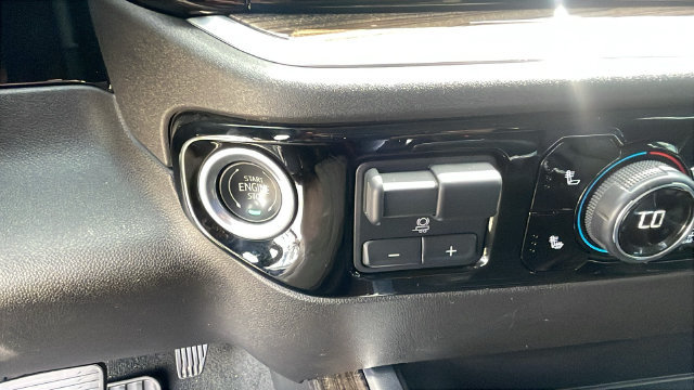Used 2024 Chevrolet Silverado 1500 RST w/ Convenience Package II AWD/4WD image 20