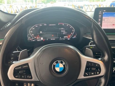 Used 2021 BMW M550i xDrive w/ Premium Package AWD/4WD image 8