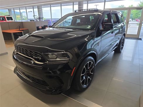 Used 2023 Dodge Durango SRT Hellcat AWD/4WD image 7