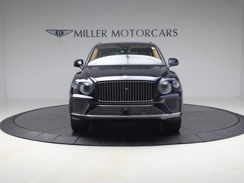 New 2026 Bentley Bentayga AWD/4WD image 8