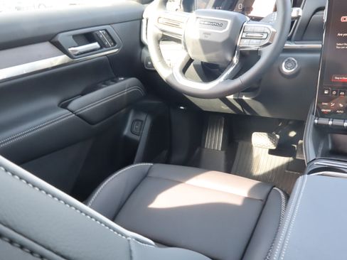 New 2027 GMC Terrain Denali w/ LPO, Floor Liner Package AWD/4WD image 13