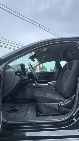 Used 2023 Nissan Sentra SV FWD image 11