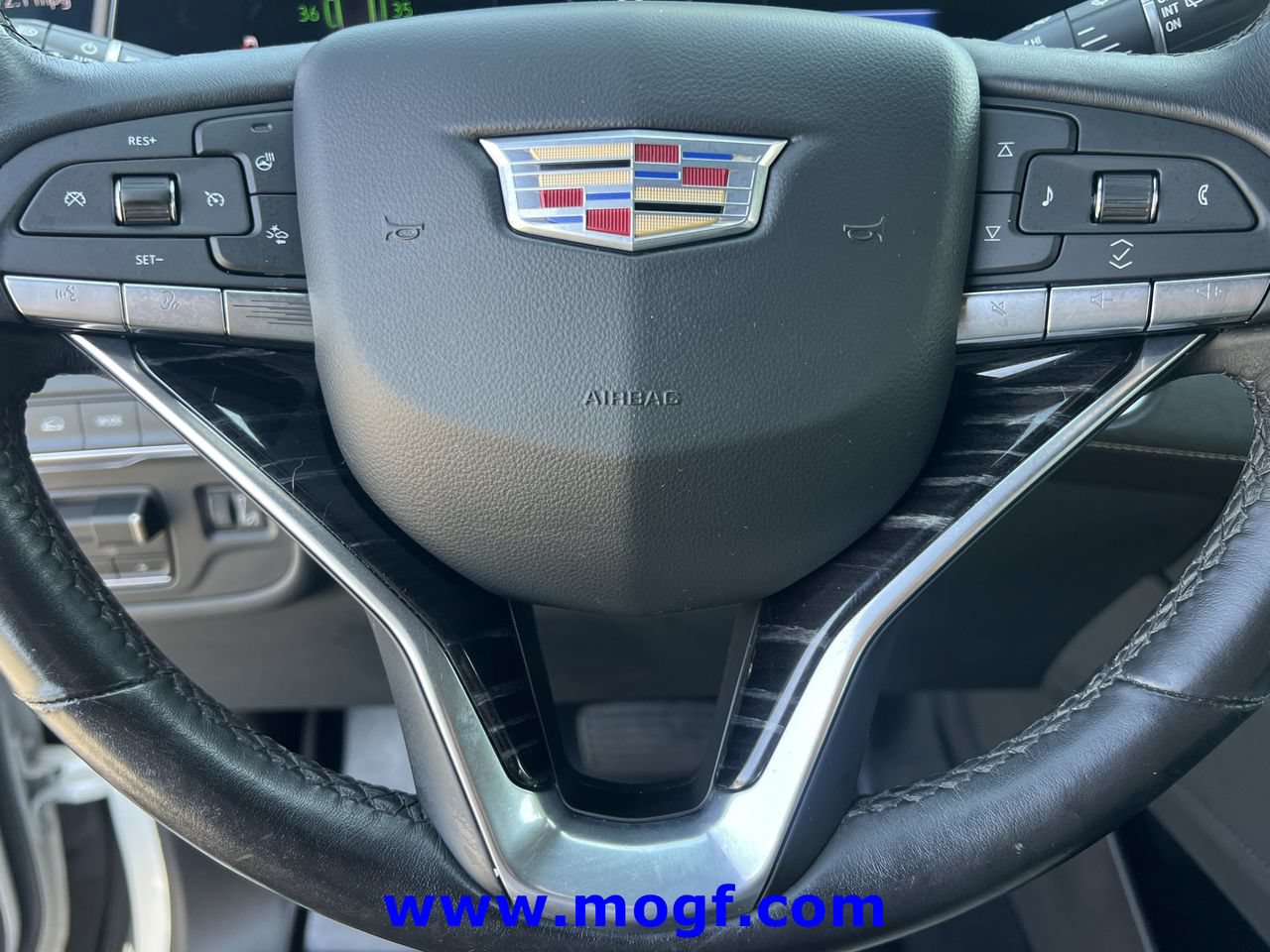 Used 2021 Cadillac Escalade Sport AWD/4WD image 9