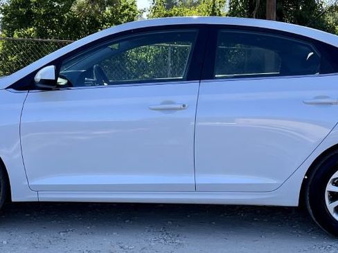 Used 2021 Hyundai Accent SEL w/ Cargo Package image 3