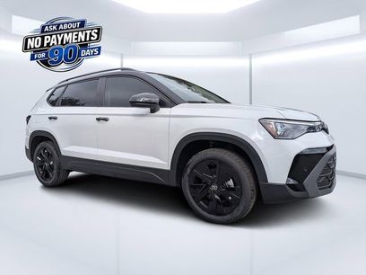 New 2026 Volkswagen Taos SE