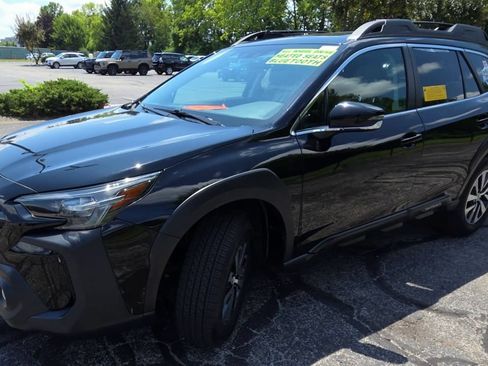 Certified 2024 Subaru Outback Premium AWD/4WD image 4