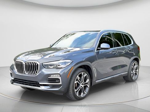 Used 2021 BMW X5 xDrive40i w/ Premium Package 3 AWD/4WD image 1