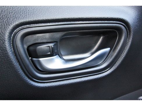 Used 2027 Honda HR-V EX-L image 21