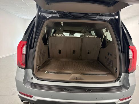 New 2026 GMC Yukon XL Denali w/ Sun & Power Step Package RWD image 8