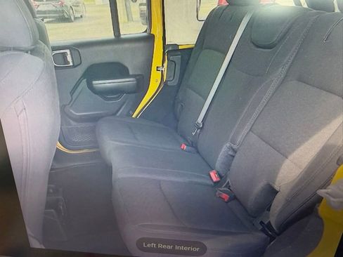 Used 2021 Jeep Wrangler Unlimited Sport image 7