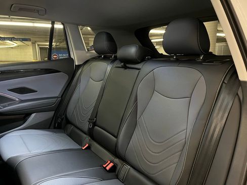 New 2026 Volkswagen Tiguan SE AWD/4WD image 21