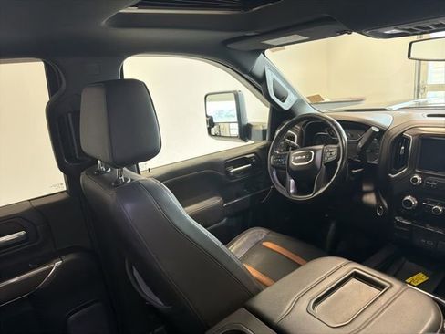 Used 2021 GMC Sierra 2500 AT4 image 32