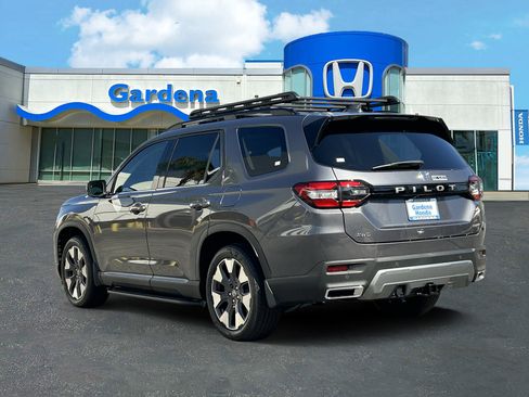 New 2026 Honda Pilot Elite image 4