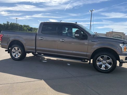 Used 2018 Ford F150 XLT w/ Equipment Group 302A Luxury AWD/4WD image 31