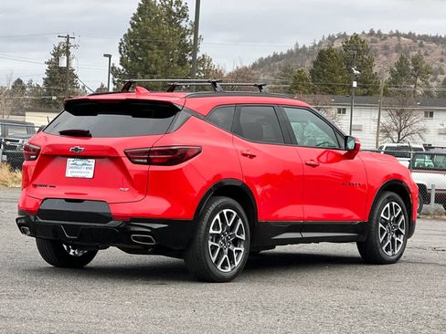 Certified 2023 Chevrolet Blazer RS w/ Driver Confidence II Package image 2