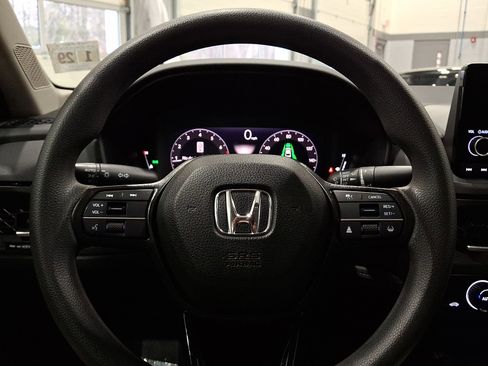 Used 2024 Honda Accord EX image 19