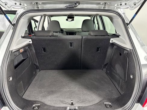 Used 2018 Chevrolet Trax LS FWD image 27