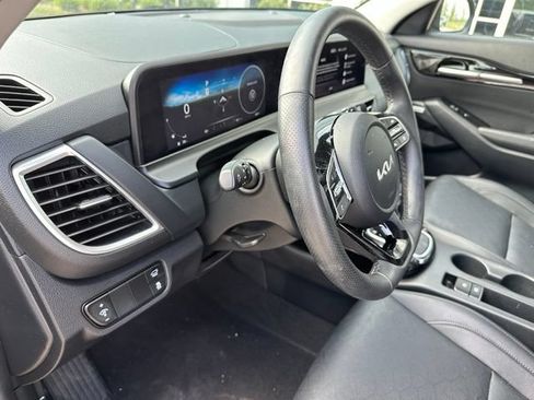 Used 2025 Kia Seltos SX w/ SX Sunroof Package AWD/4WD image 20