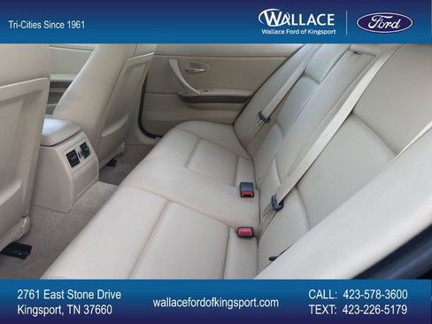 Used 2010 BMW 328i Sedan RWD image 25