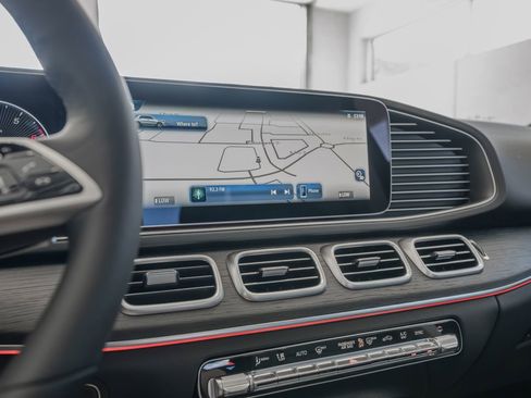 New 2026 Mercedes-Benz GLE 450 4MATIC image 33