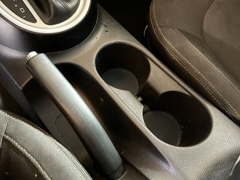 Used 2017 Kia Soul FWD image 20