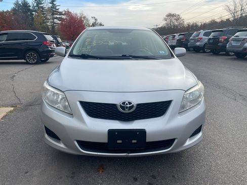 Used 2010 Toyota Corolla image 2