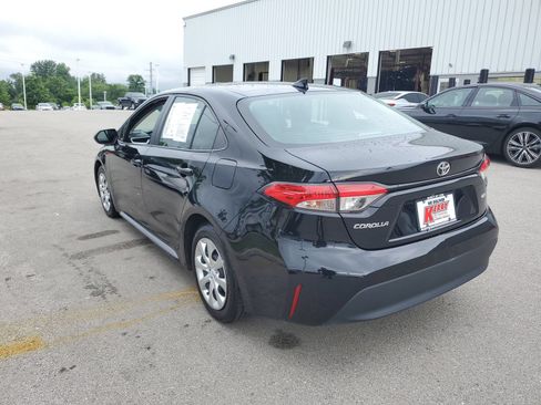 Used 2024 Toyota Corolla LE FWD image 3