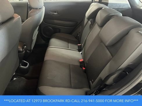 Used 2022 Honda HR-V LX image 16