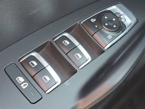 Used 2025 Kia K5 LXS image 24