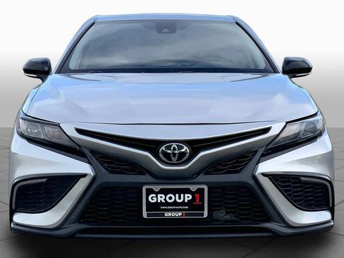 Used 2024 Toyota Camry SE FWD image 4