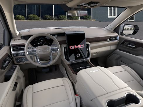 New 2026 GMC Yukon XL Denali w/ Sun & Power Step Package AWD/4WD image 39