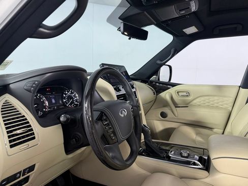 Used 2024 INFINITI QX80 Sensory AWD/4WD image 22